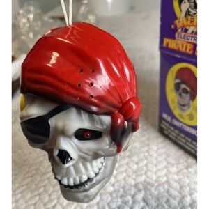Vintage Trendmasters Talking Electronic Pirate Skull Tested